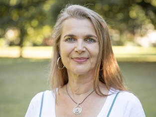 Laiha Bergner-Kietzmann - Hellsichtige Heilerin & Seelenleserin