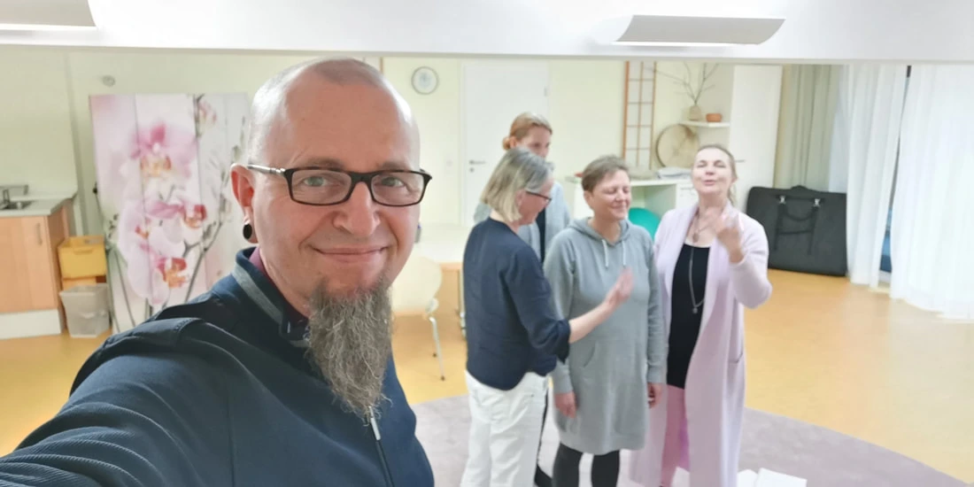 Laiha & Veta Ausbilder der Jahresausbildung Intuitiv Heilen